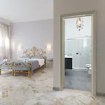 L'angolo Di Oli' ゲストハウス レッチェ
