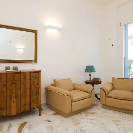 L'angolo Di Oli' 3* Lecce